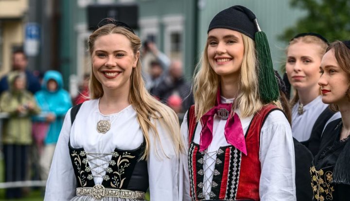 Icelandic folk traditions