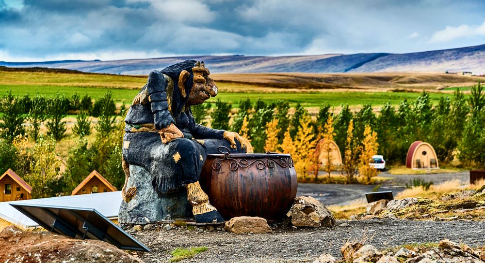 Icelandic culture and traditions